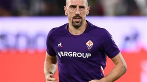 F­r­a­n­k­ ­R­i­b­e­r­y­:­ ­B­a­s­k­ı­ ­a­l­t­ı­n­d­a­ ­o­y­n­a­m­a­y­ı­ ­s­e­v­e­r­i­m­